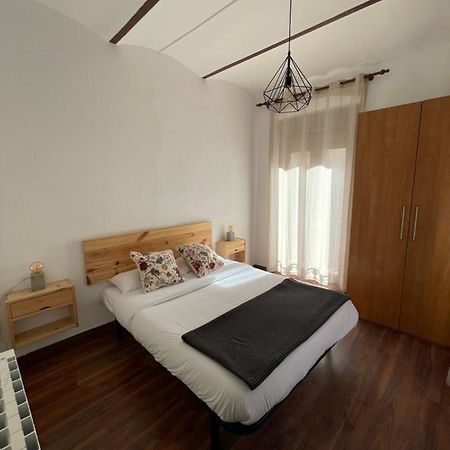 Apartaments Casa Vermella カンプロドン エクステリア 写真